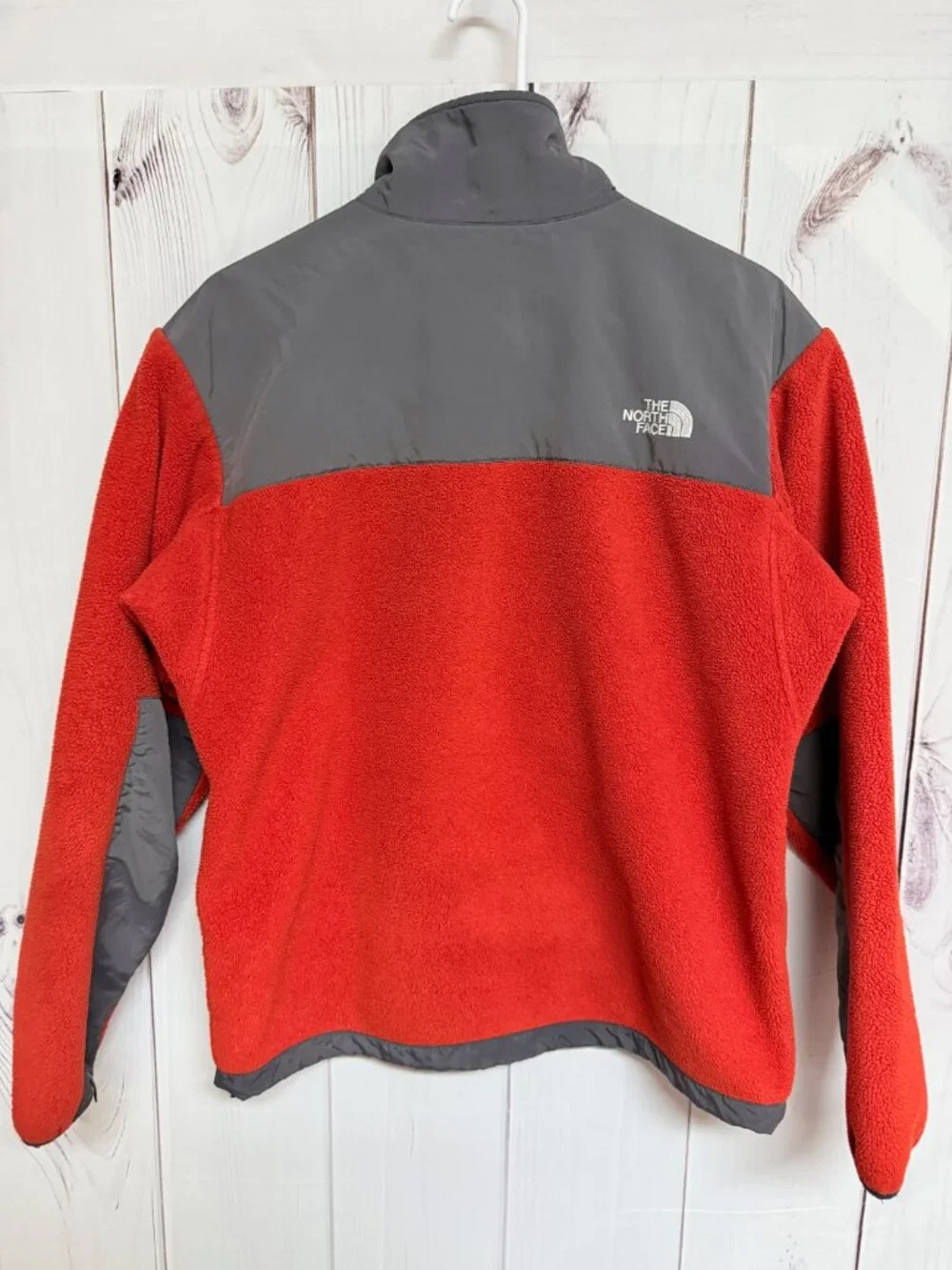 The North Face Men’s Denali Jacket‎ Small Red Gray Fleece EUC